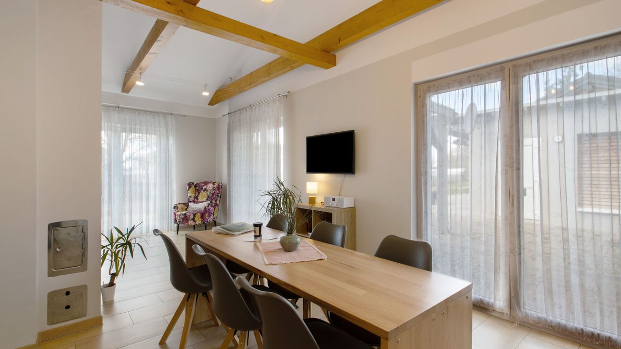 Photo, INSIDE, OUTSIDE Photo, INSIDE, OUTSIDE